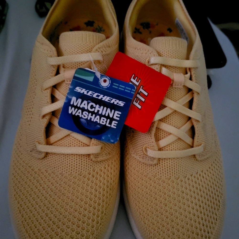 COPY - SKETCHERS Gen 5 wide fit 10